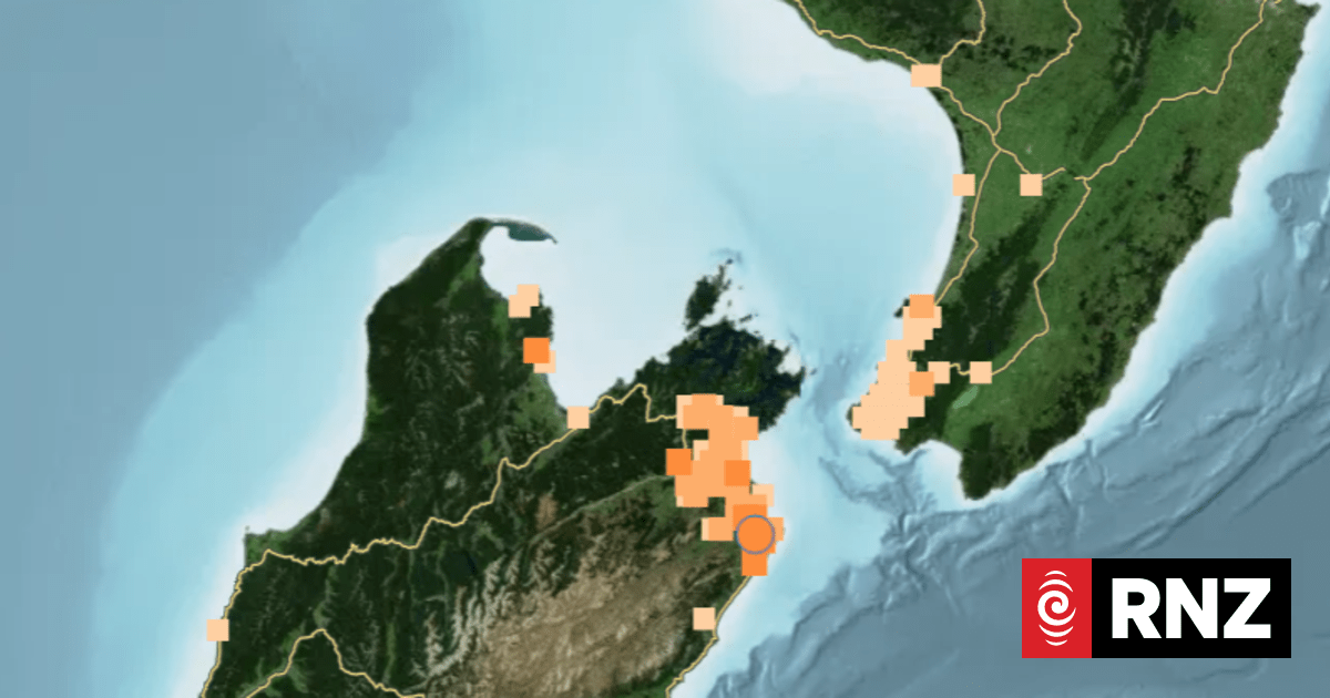 Quakes shake top of South Island