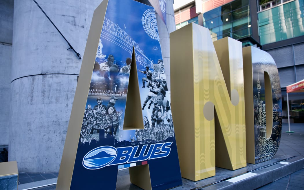 A new Auckland sign has been unveiled this morning at the base of the Sky Tower.