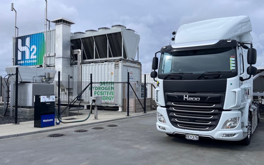 A hydrogen fuel cell truck at the Hiringa refuelling station in Wiri, Auckland.