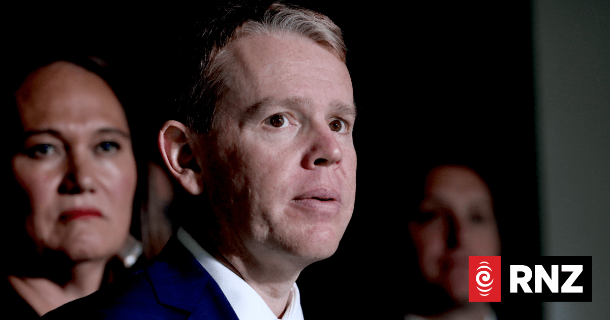 'Bigger isn't always better': Labour's Chris Hipkins on coalition's plan to merge government departments
