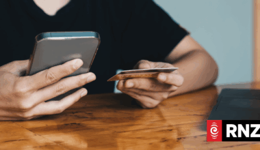 SIM swapping fraud warning after mobile number hijacked in minutes, $20k lost