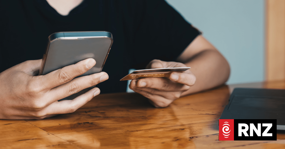 SIM swapping fraud warning after mobile number hijacked in minutes, $20k lost