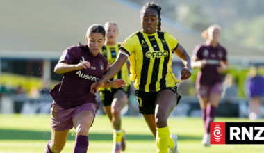Live: Wellington Phoenix v Brisbane Roar A-League women's semi-final