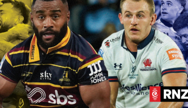 Highlanders hold comfortable lead over Waratahs at halftime