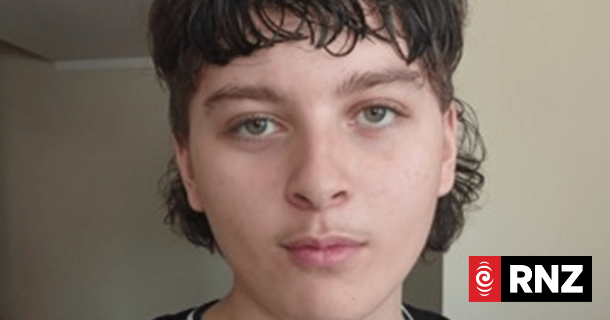 Public appeal for Auckland teenager missing for almost a month