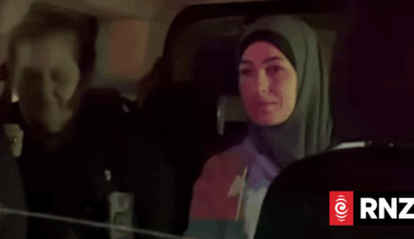 Three ISIS-linked women arrested after arriving back in Australia from Syria via Doha