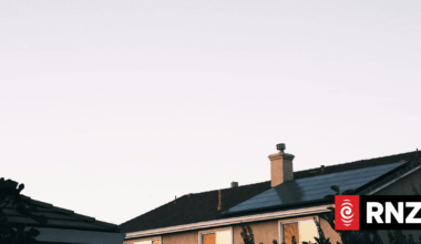 Council loans for rooftop solar still waiting on government green light