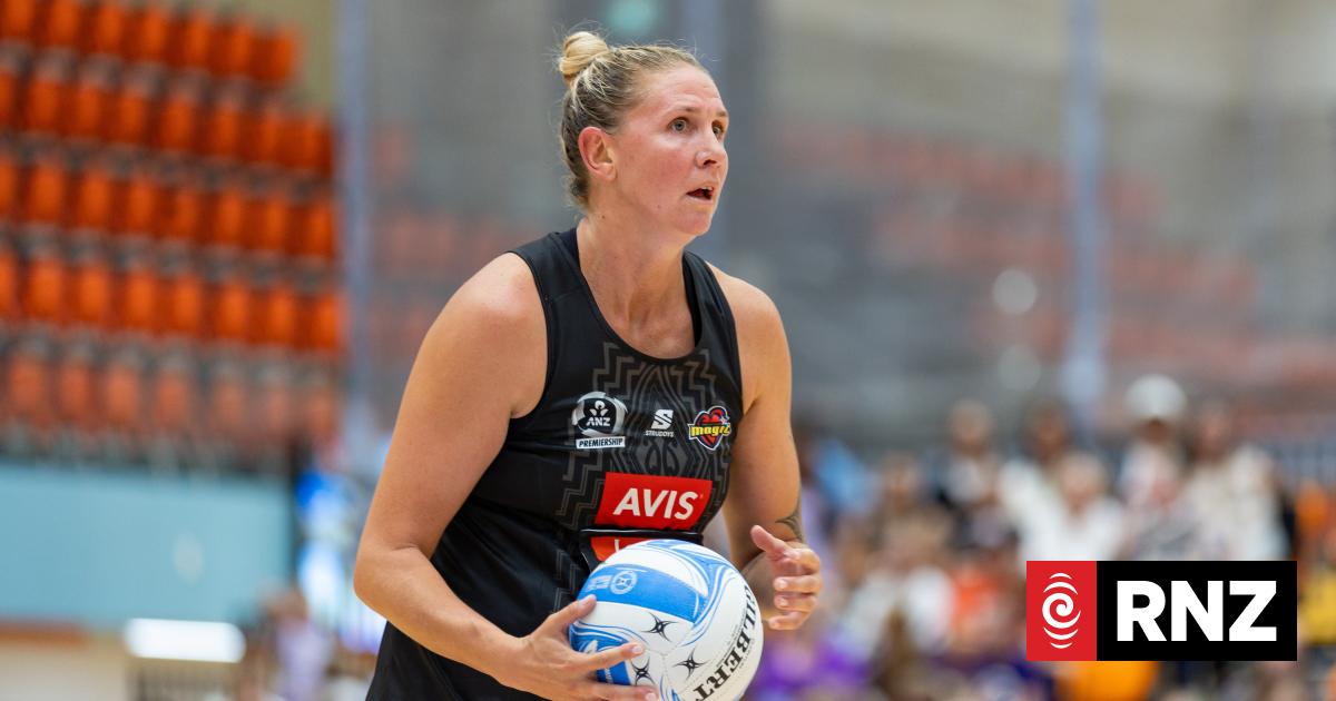 Former Silver Ferns captain Casey Kopua's return marred by injury