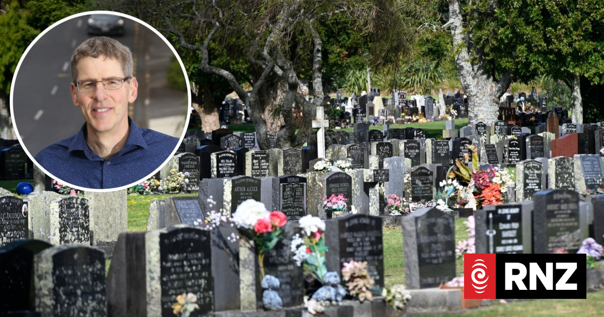 The 'vicious cycle' driving Tauranga families to Waikato for cheaper cremations