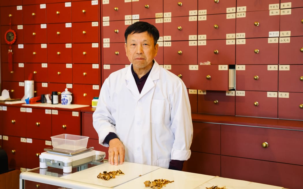 Gordon Zheng, TCM practitioner