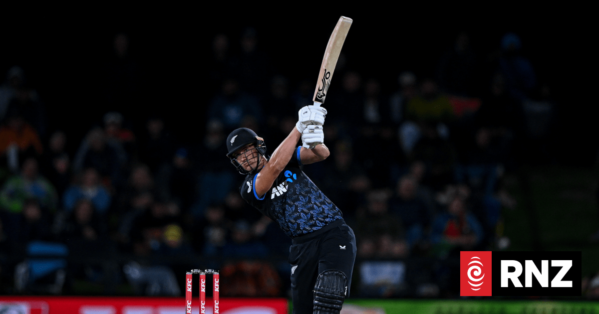 Cricket: Black Caps overcome Bangladesh and rain delays to draw T20 series