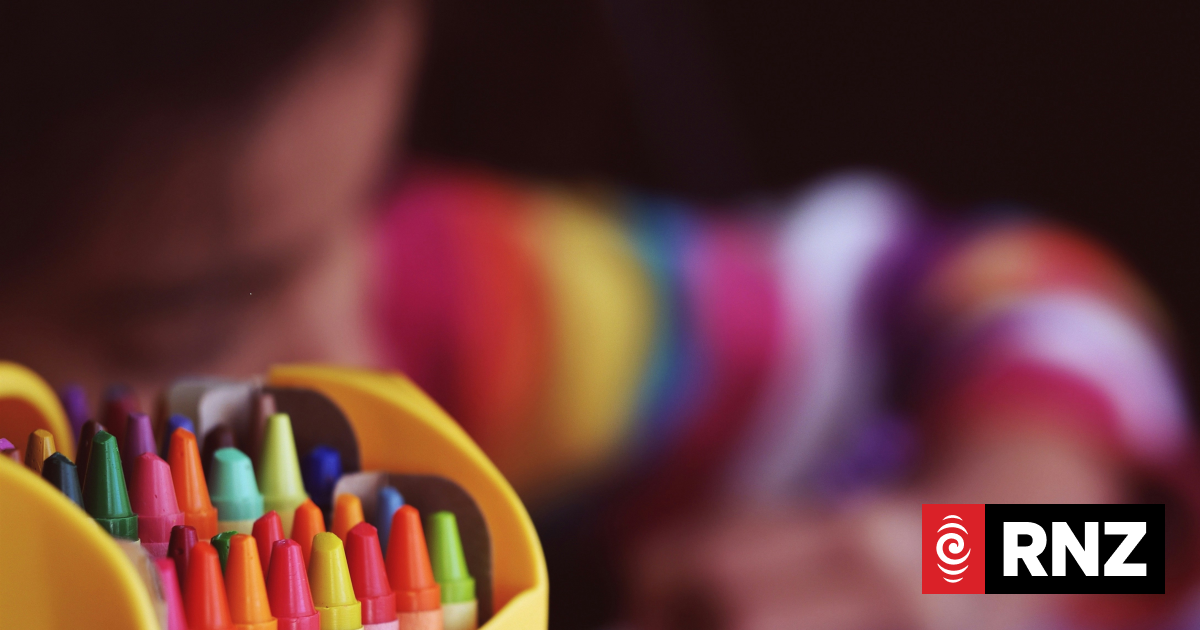 Kindys prepare to ask parents for donations after 'drop in the bucket' Budget increase