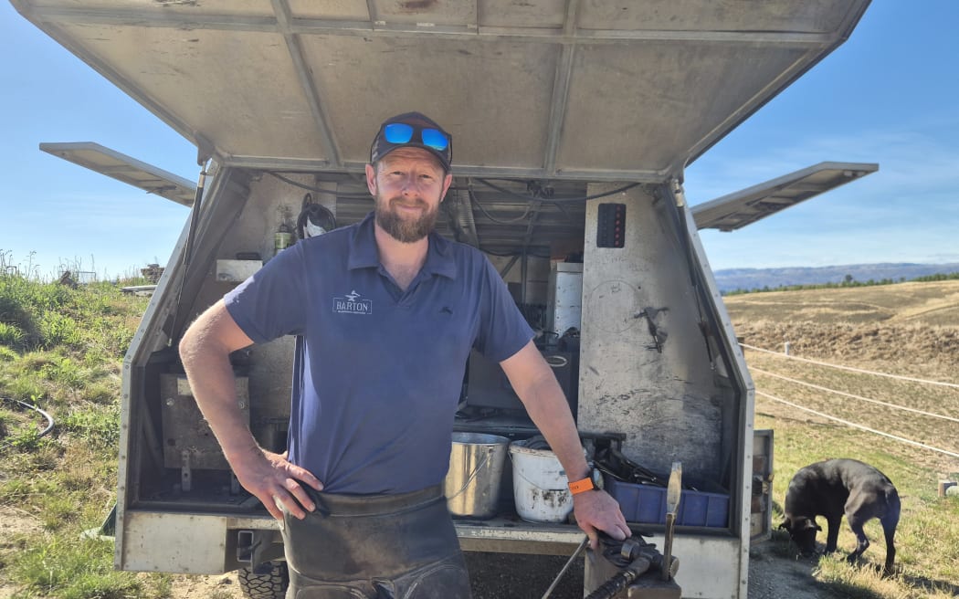 Bruce Barton became a farrier through his own love of riding, completing a 4-year practical apprenticeship before qualifying.