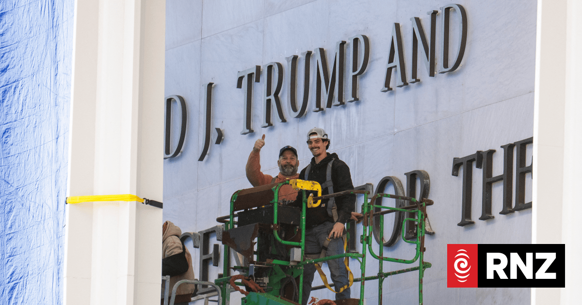 Court orders Trump's name off Washington's Kennedy Center