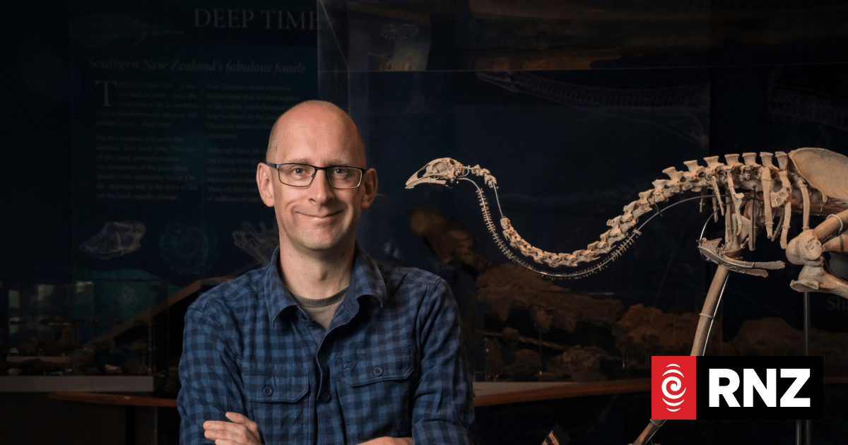 Scientists concerned about de-extinction ethics as biotech company heralds 'breakthrough'