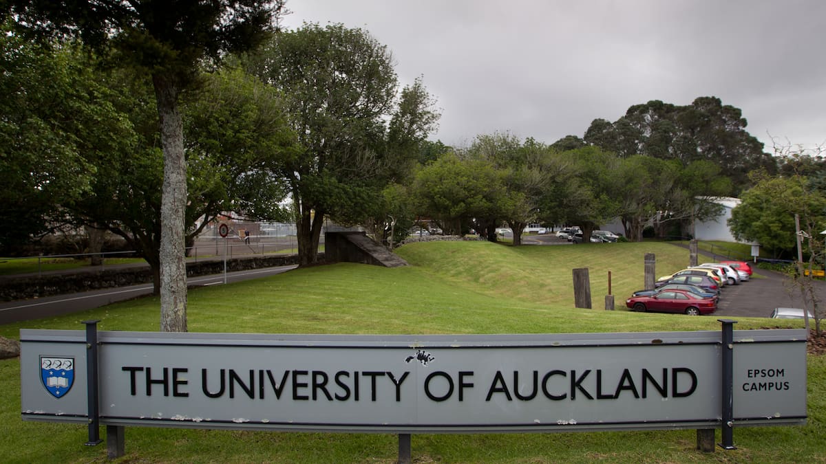 Iwi could be first in line as $250m University of Auckland Epsom campus sale looms