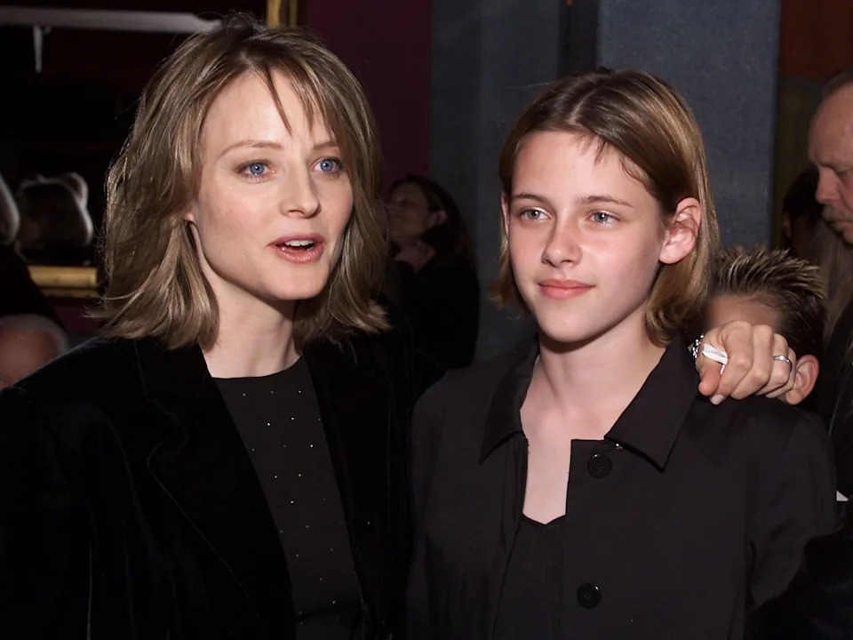 Jodie Foster and Kristen Stewart at the premiere of "Panic Room" at the Loews Century Plaza Theater in Los Angeles, Ca. Monday, March 18, 2002.