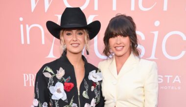 Lainey Wilson Presents Ella Langley with Powerhouse Award: “She’s Got That Fire”