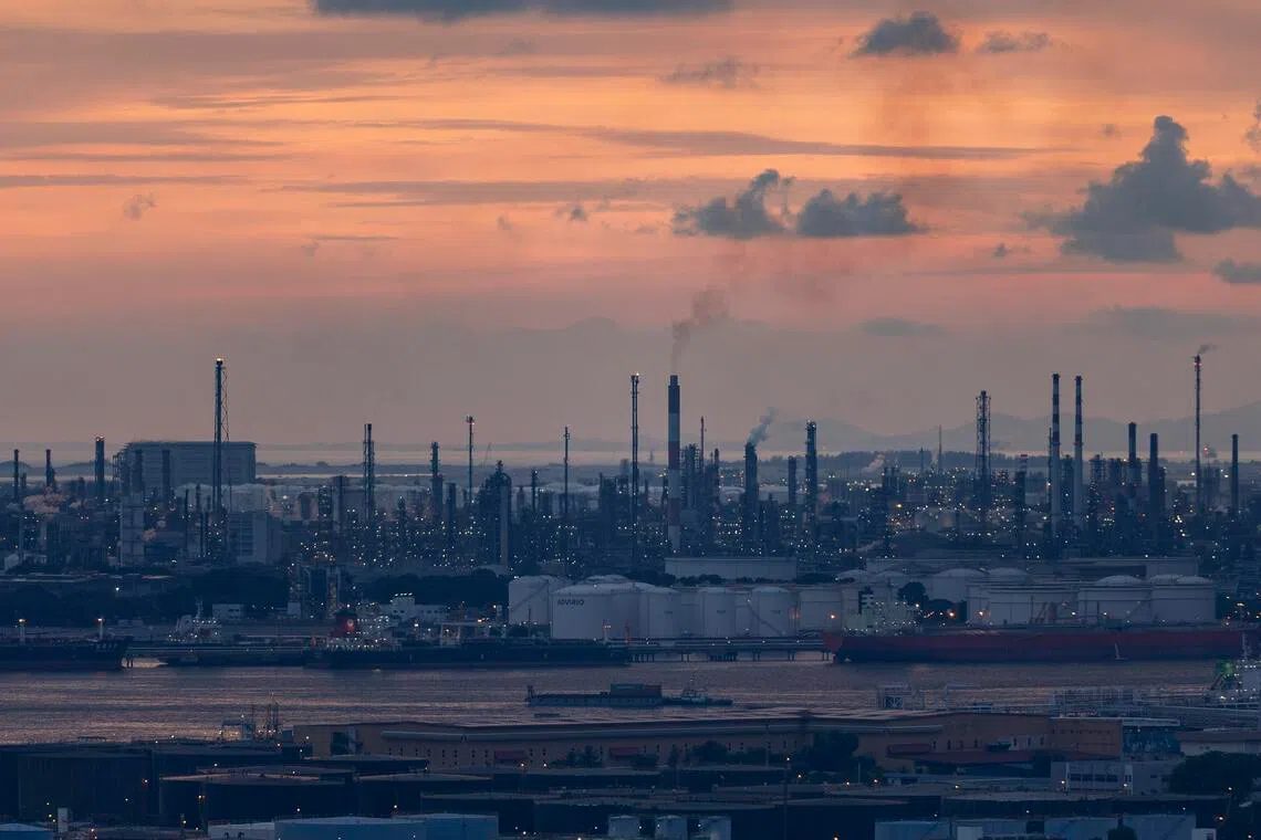 Firms liable for carbon tax here will be allowed to roll over their unused offset limit from 2025 to 2026 due to the lack of eligible carbon credits.