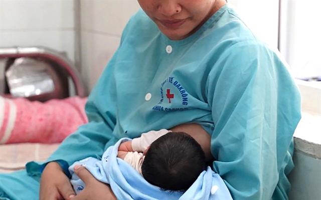 Experts urge early intervention as postpartum depression affects up to 16% of Vietnamese mothers