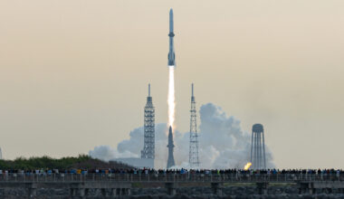 Bezos rocket fell short after cryogenic leak cut engine thrust
