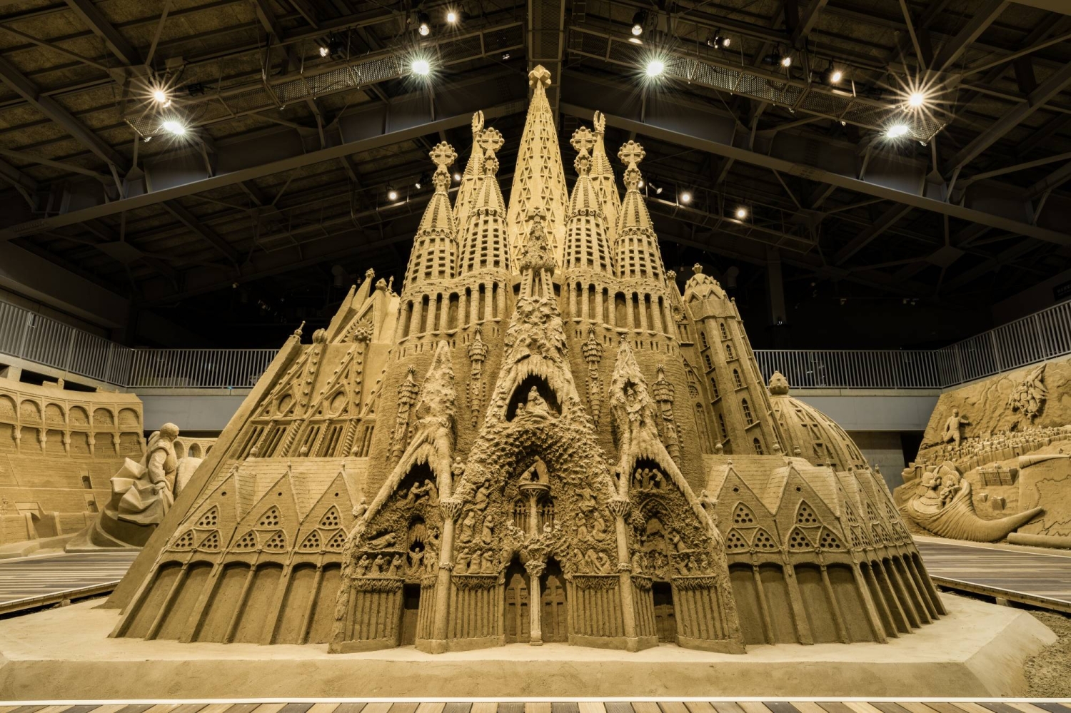 Spain, sculpted in sand at Tottori museum’s landmark 20th exhibition
