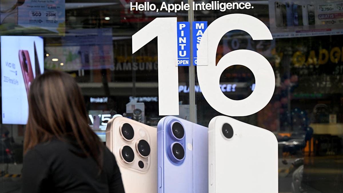 Apple's $250 million settlement means iPhone users could pocket up to $95 per device for AI features that never arrived