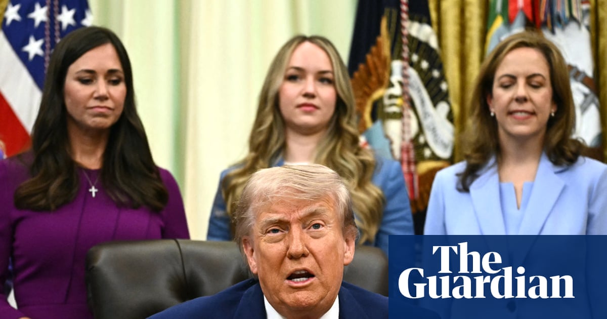 Trump says ceasefire with Iran on ‘life support’ after rejecting peace proposals | US-Israel war on Iran