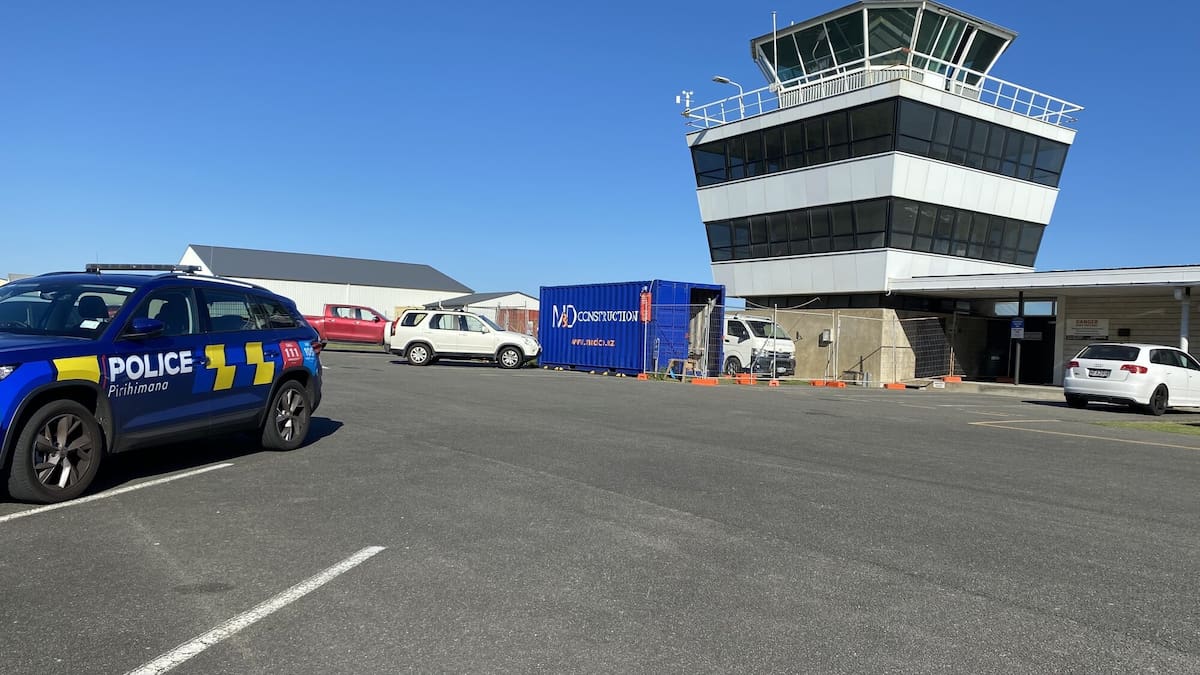Emergency services called to plane crash at Whanganui Airport