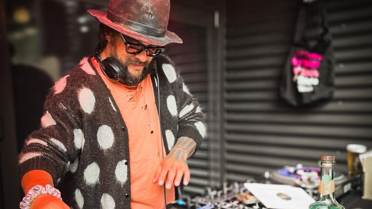 Jason Momoa stars as guest DJ at Queenstown bar