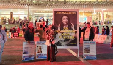 Jacinda Ardern Aotea Centre talk met by anti-vaccine protesters in Auckland
