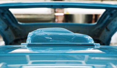 Lamborghini marks 20 years of Ad Personam with Miura-inspired blue