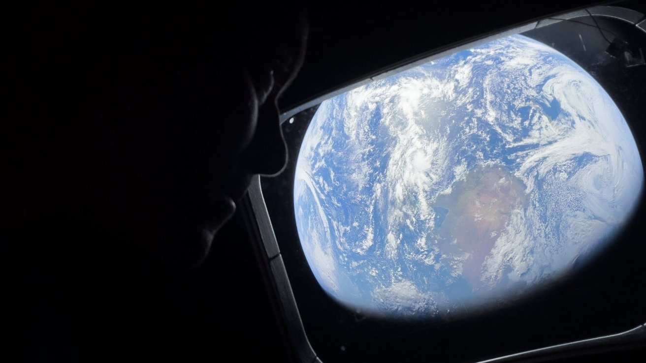Timeline of Artemis II photos shows astronauts inside Orion