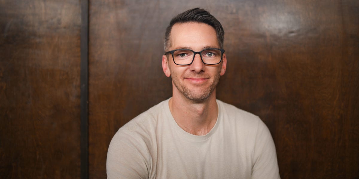 A Fitness Coach Shares 4 Steps to Building a Consistent Workout Habit