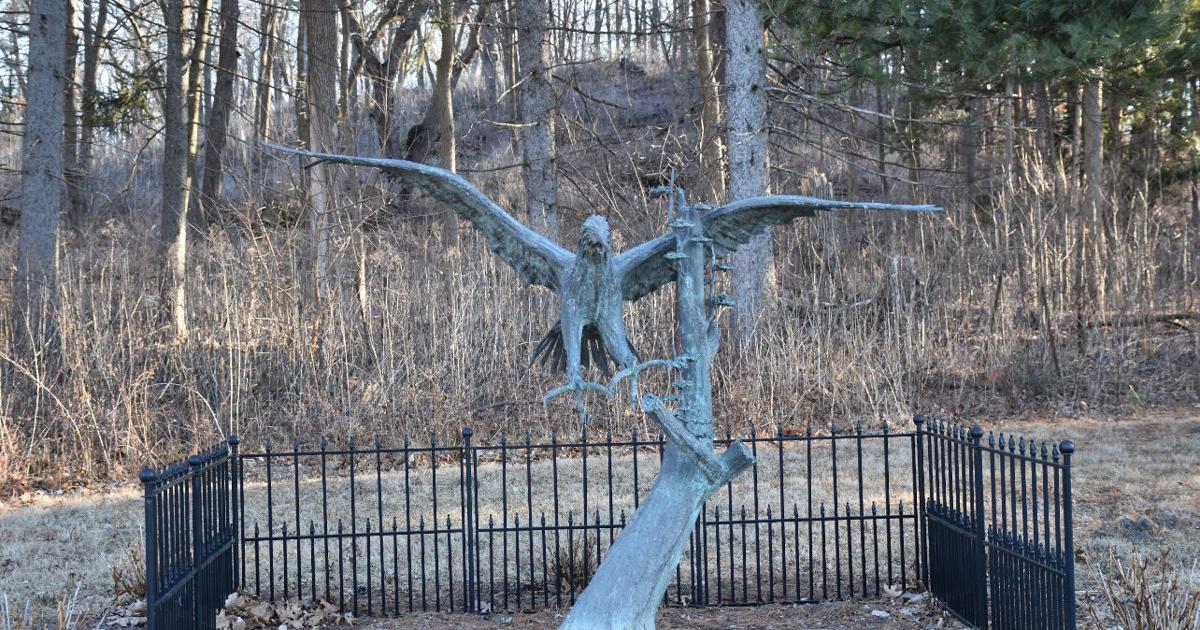 Bronze eagle sculpture stolen from Sinsinawa Mound | Crime