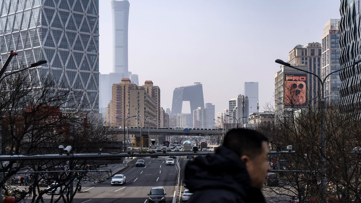 China records forecast-beating April trade figures