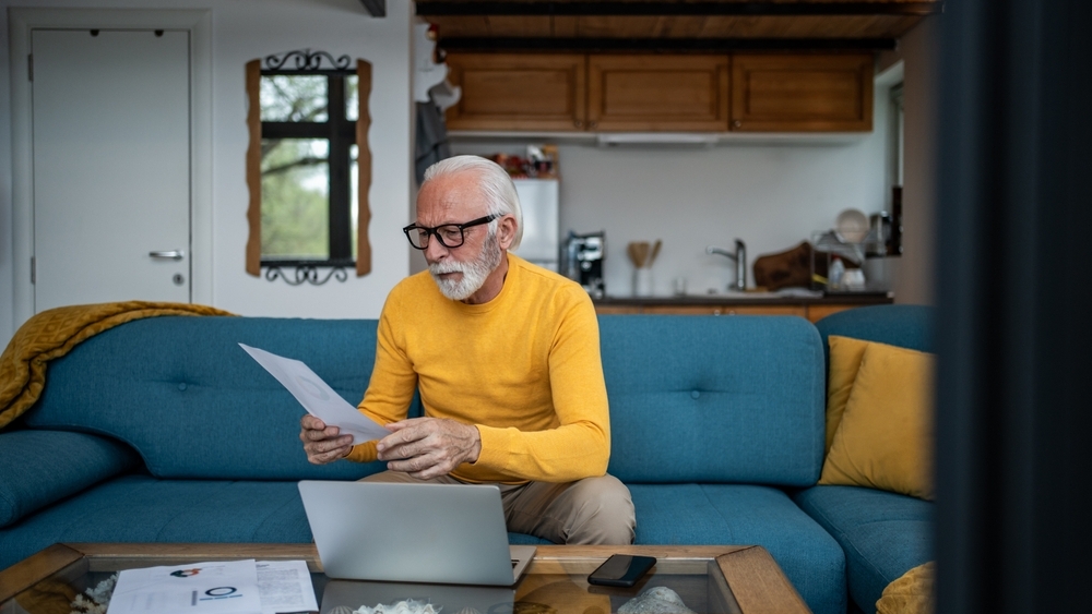 I only have $200,000 in my 401(k) but I'm really sick of working. How can I use this money to retire soon at 60?
