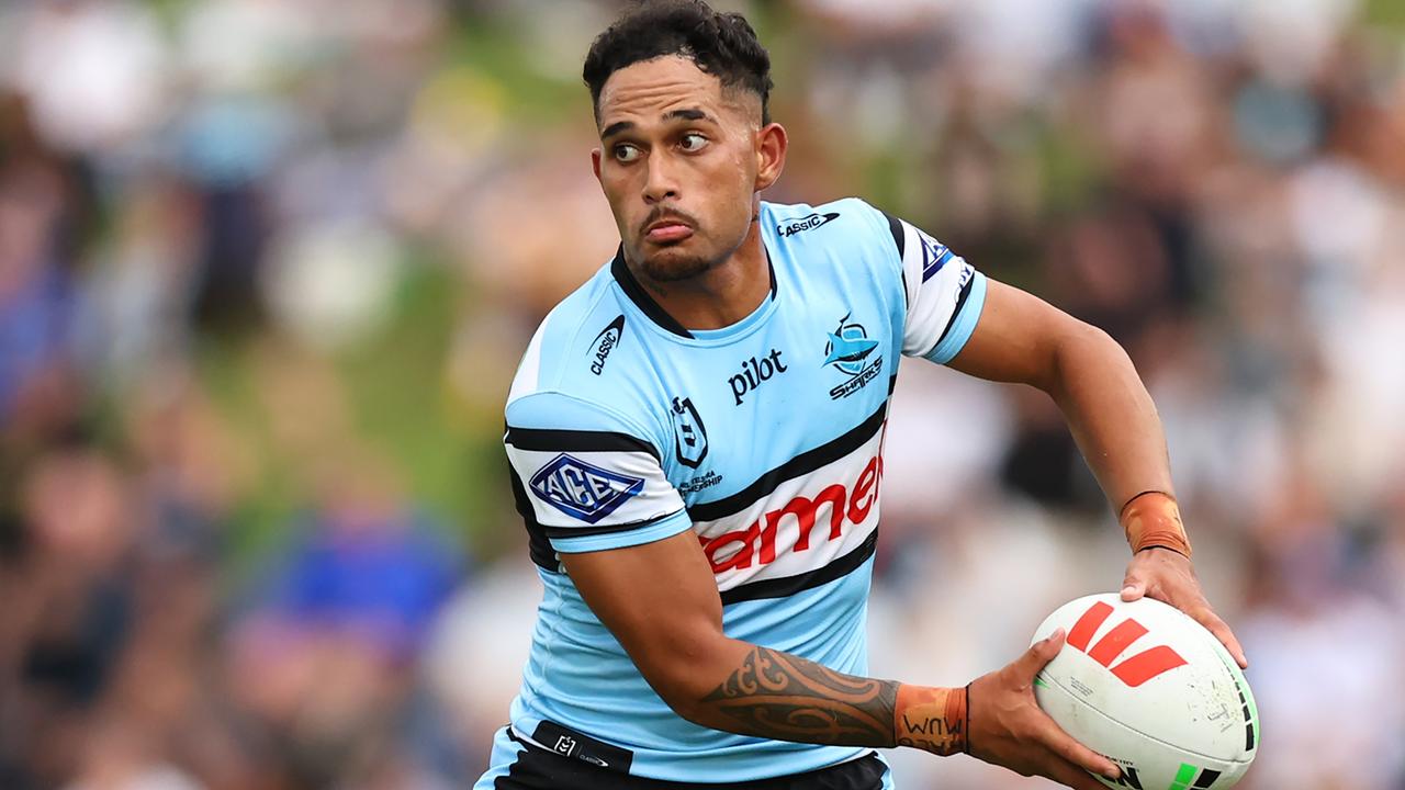 NRL 2026: Niwhai Puru Cronulla Sharks first grade debut after Nicho Hynes injury, contract status of halfback, news, profile