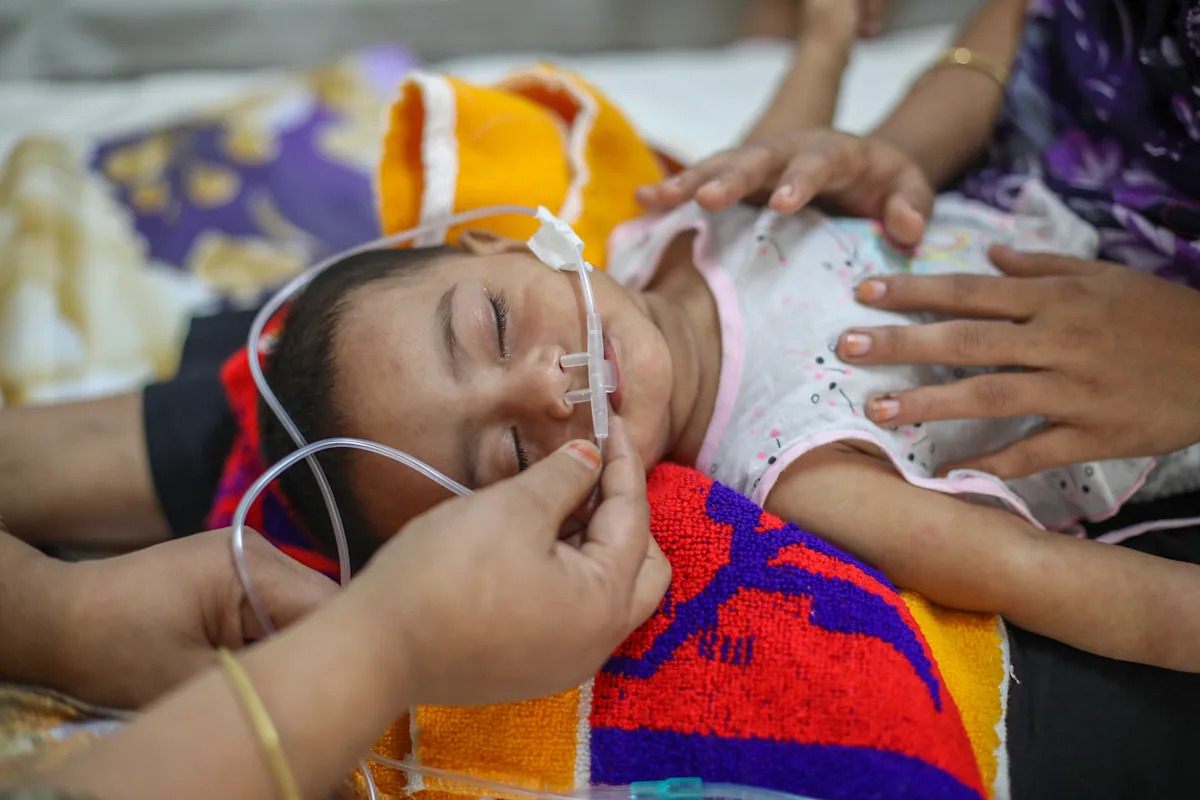 More than 500 children die in measles outbreak in Bangladesh
