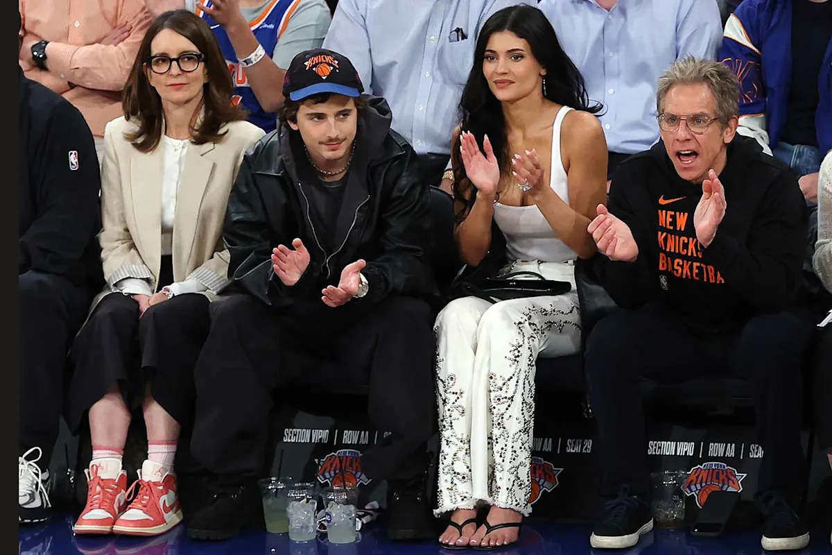 Tina Fey Reacts to Outrage Over Timothée Chalamet 'Manspreading' Next to Her at Knicks Game