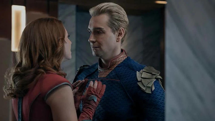 Valorie Curry (Firecracker), Antony Starr (Homelander)