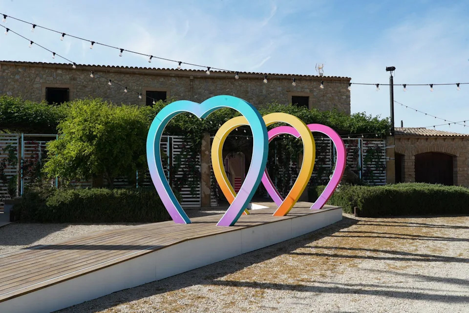 outside of the love island villa