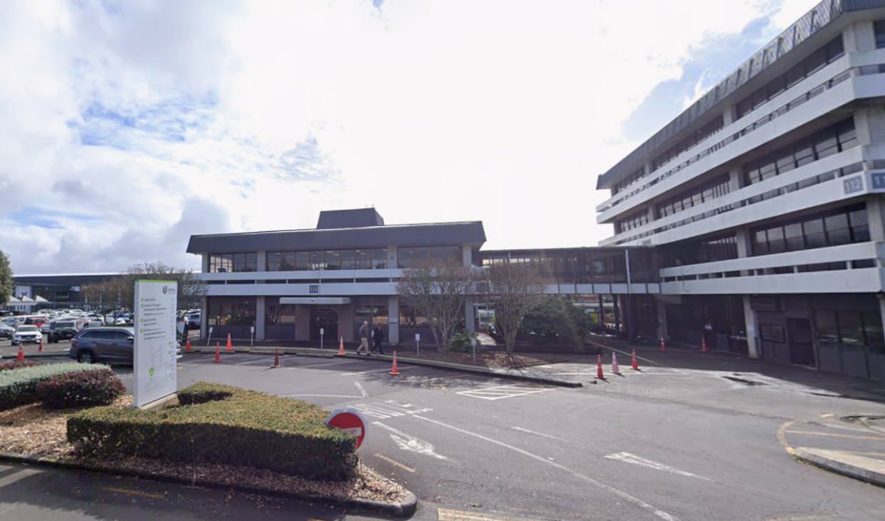 Unitec evacuated after spate of threatening emails across Auckland - Stuff
