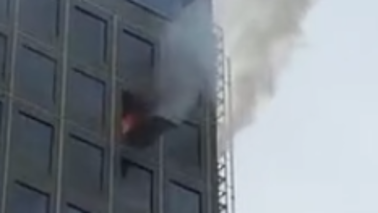 Flames seen from hotel room in Auckland’s CBD - Stuff