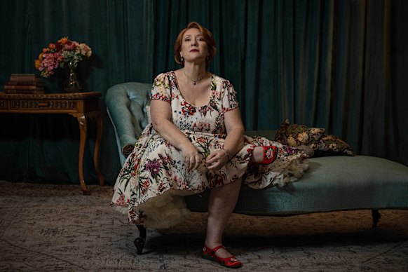 Dr Jeni Haynes, who has dissociative identity disorder, tells her story in a groundbreaking SBS documentary.  