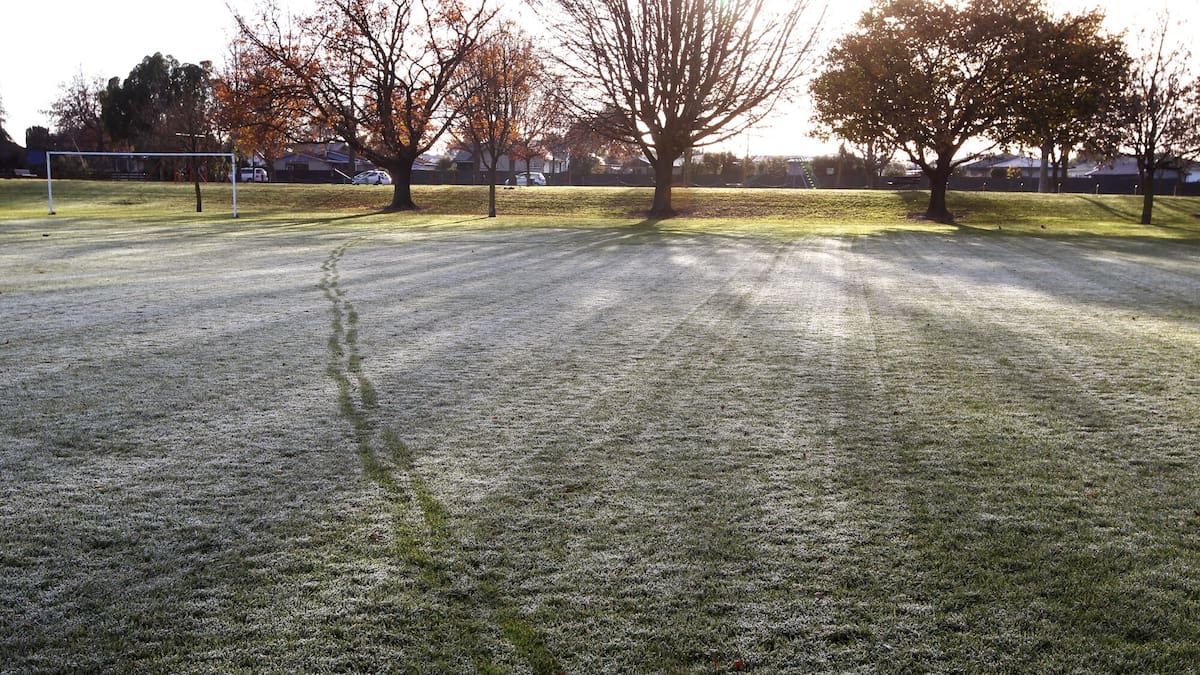 Weather: MetService warns of ‘cold and crispy’ weekend as May temperatures drop