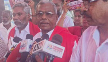 "If prices rise every four days, how can people survive?": CPI(M)'s Shanmugam demands roll back of fuel price hike