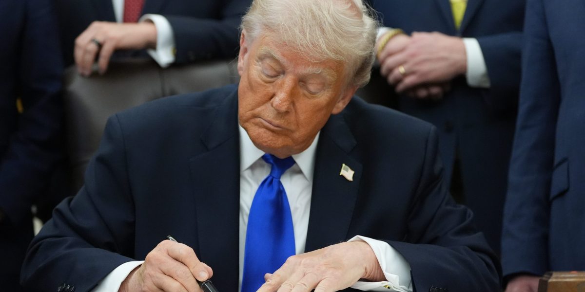 Trump says he'll hike EU auto tariffs to 25%, jolting a world economy that really didn't need it
