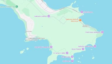 Boat capsizes in Kaikōura, one person found dead