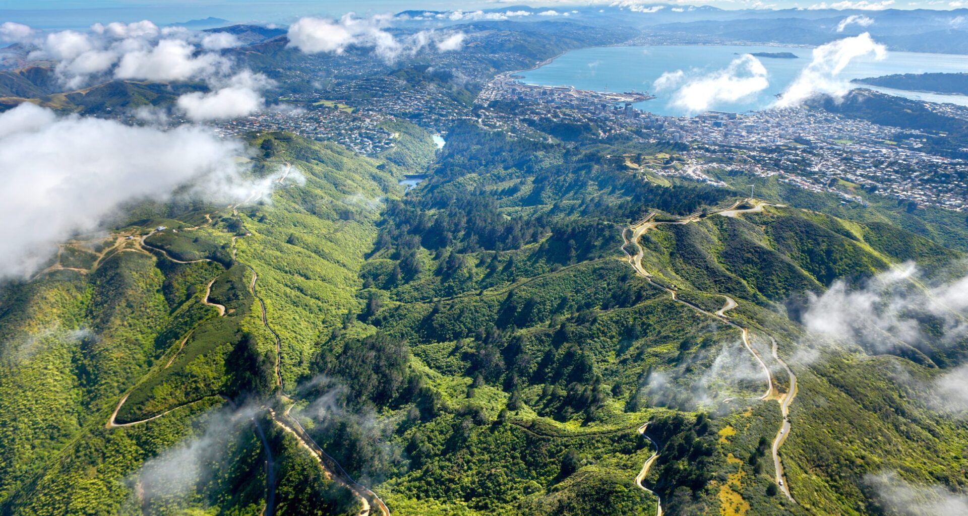 Mining to the left, landfill to the right – Zealandia stuck in the middle